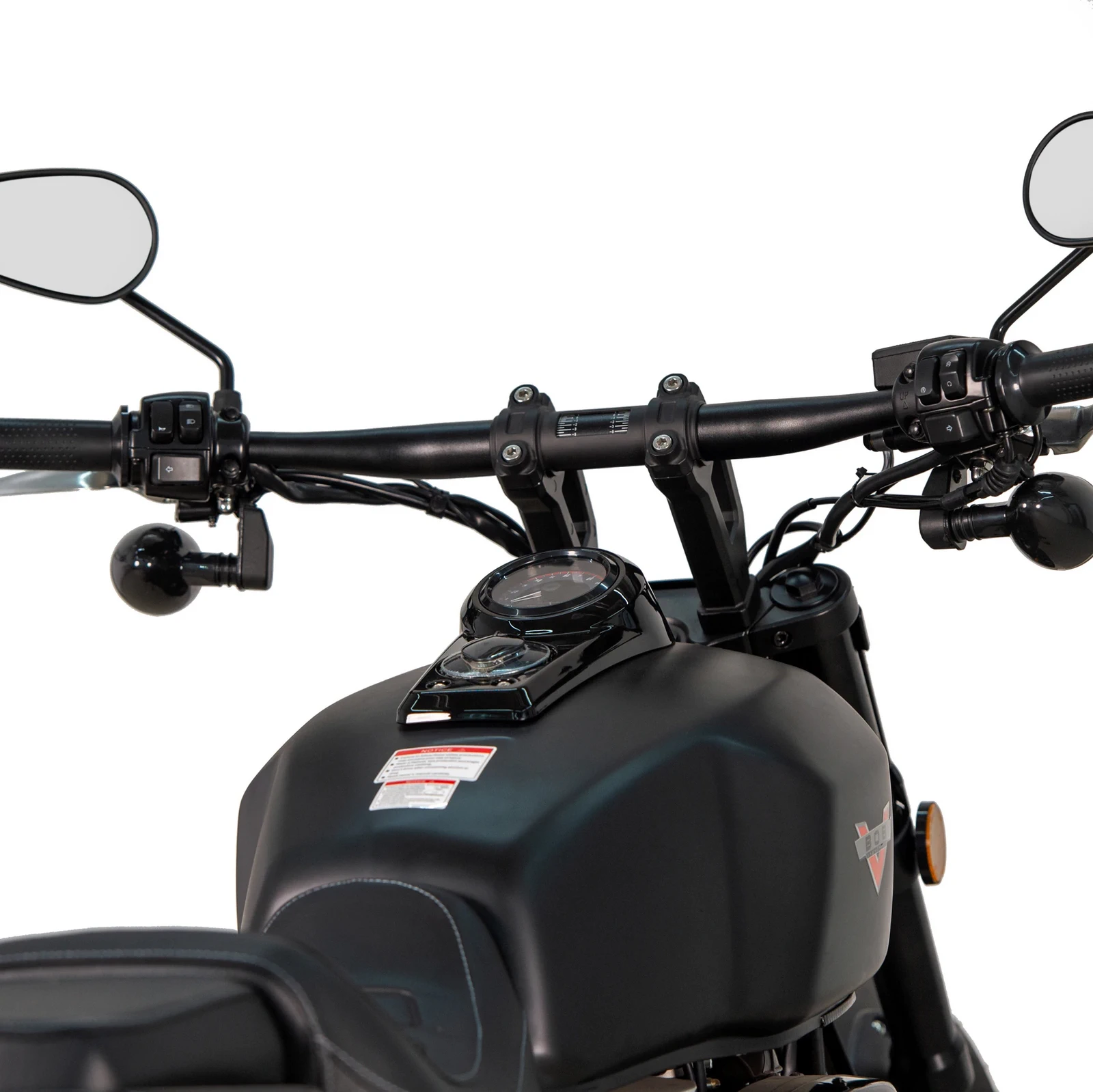 Купить мотоцикл Regulmoto V BOB - с бесплатной доставкой без переплат + бесплатный ПТС, возможна рассрочка или кредит. Гарантия производителя + профессиональная сборка.